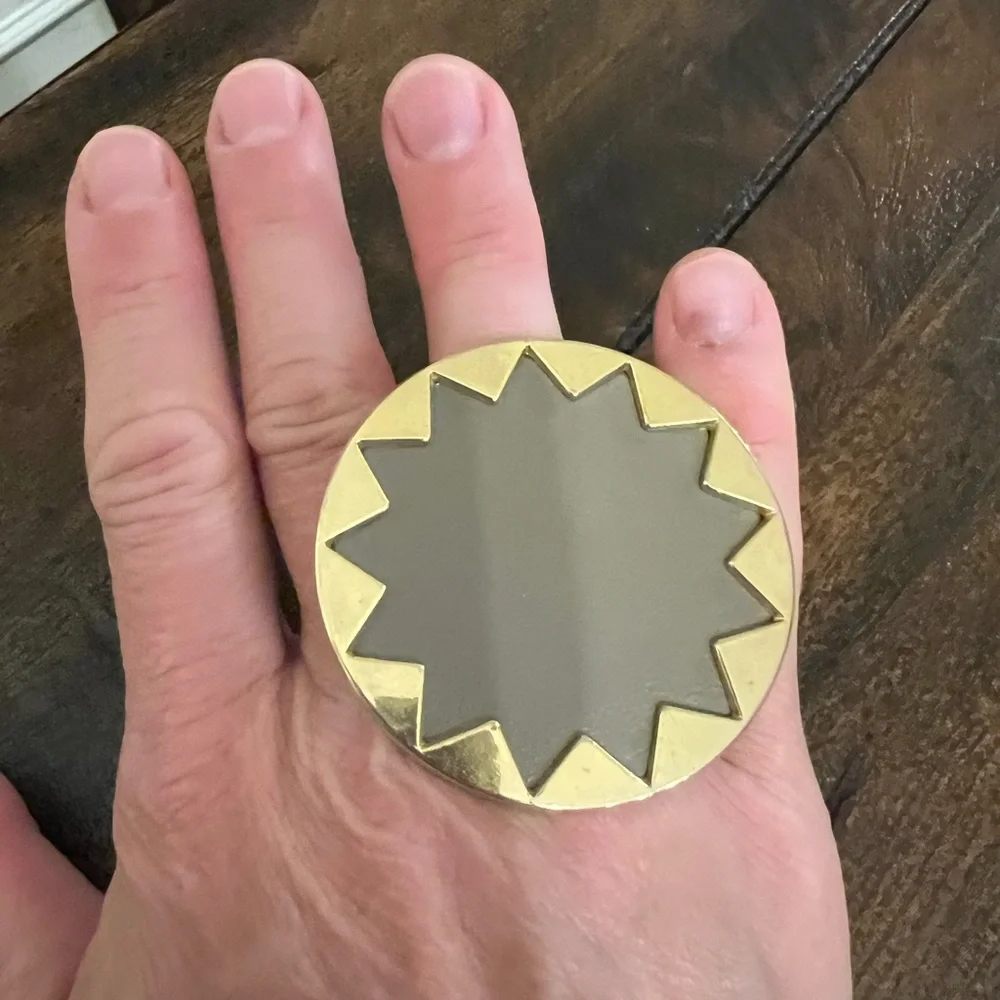 House of Harlow 1960 Women’s Sunburst Genuine Leather Cocktail Ring Size 6